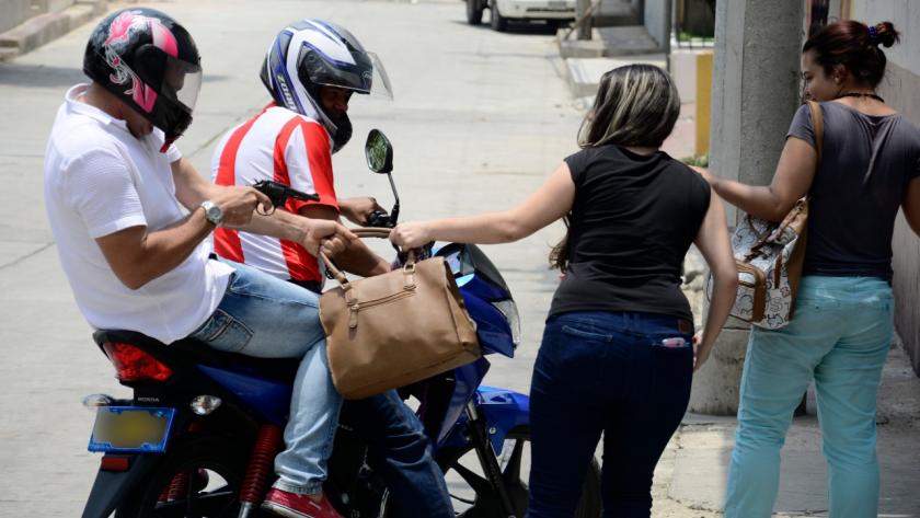 Republica Dominicana registra 210 robos por día
