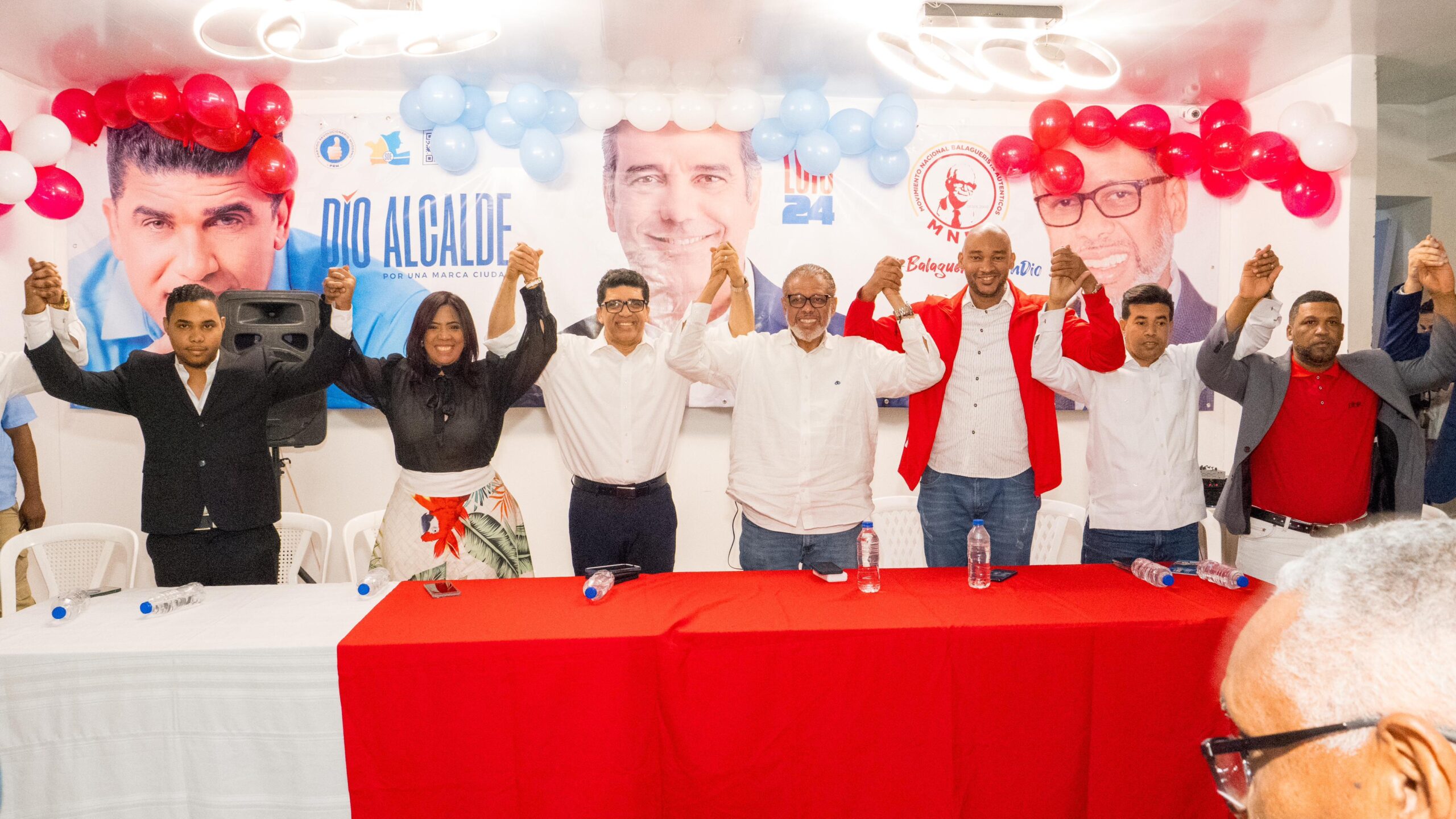 Modesto Guzmán anuncia apoyo a Dío Astacio en su candidatura a alcalde por SDE