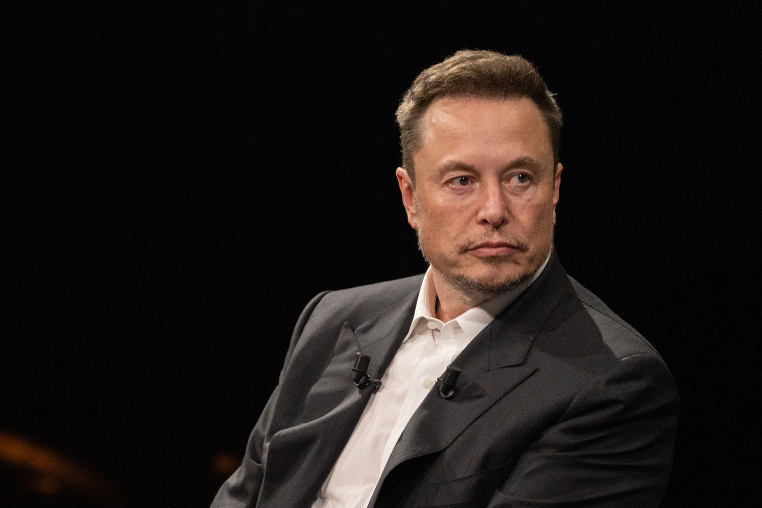 Elon Musk considera interesante muro RD-Haití; Abinader lo invita a visitar el país