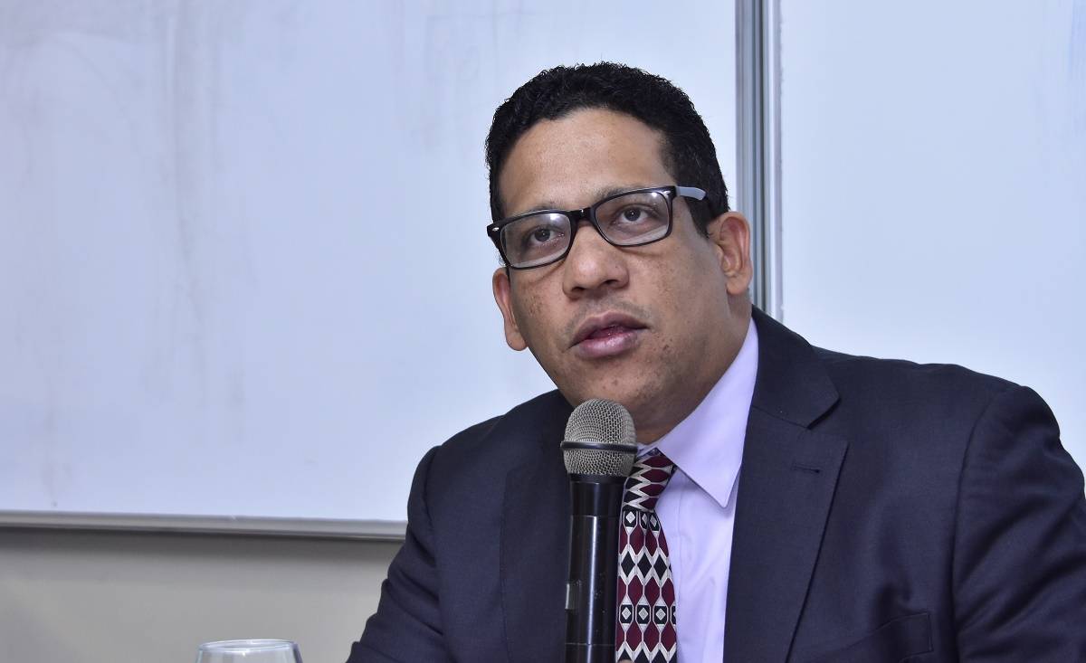Carlos Pimentel: “Quienes modificaron la Ley 340-06 sembraron la primera semilla de la impunidad en el país”