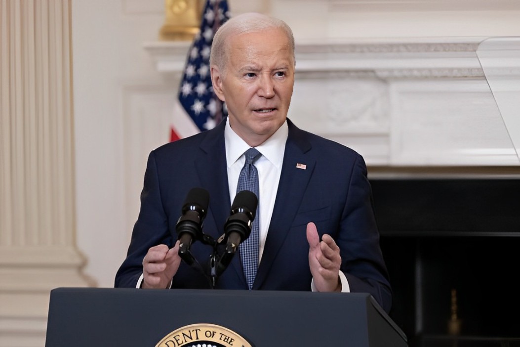 Biden firma una orden ejecutiva que limita las solicitudes de asilo en la frontera