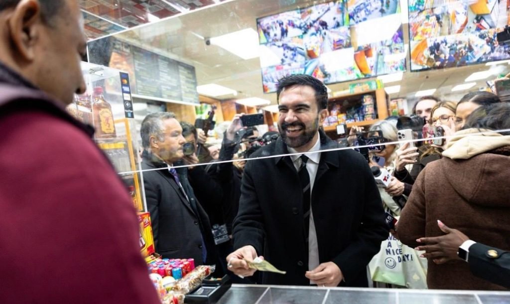 Asociación de Bodegueros respalda a Mamdani pese a críticas a su plan de supermercados públicos