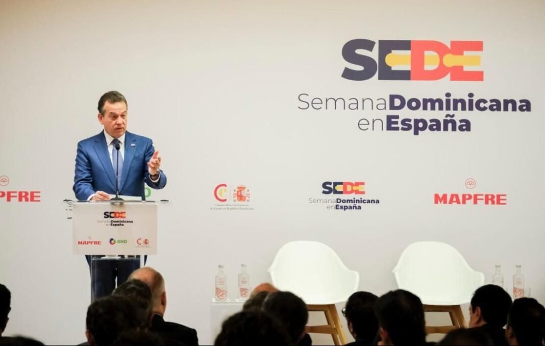 Dice modelo RD zonas francas entre más sólidos de la región