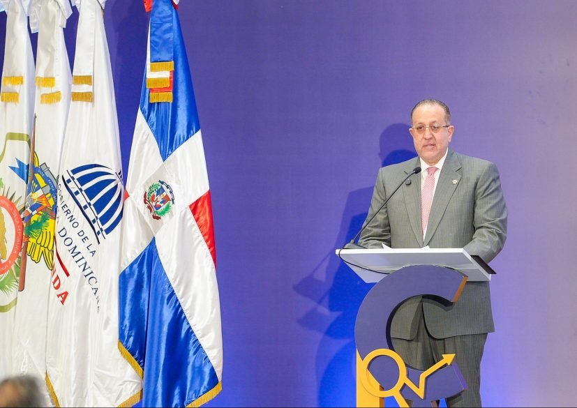 Magín Díaz: «Combatir lavado de activos es prioridad para RD»