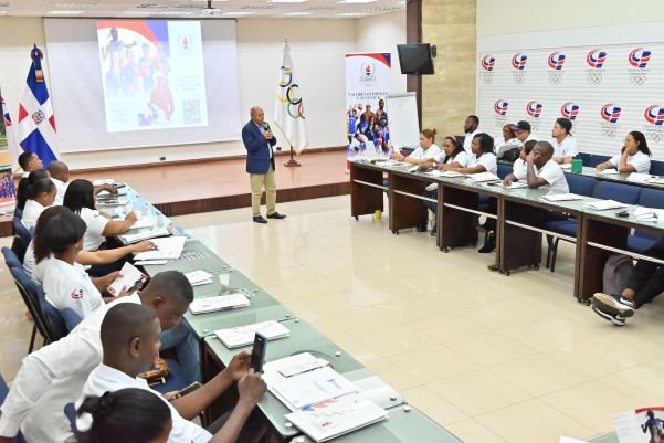 COD lleva Academia Olímpica para dirigentes de Peravia