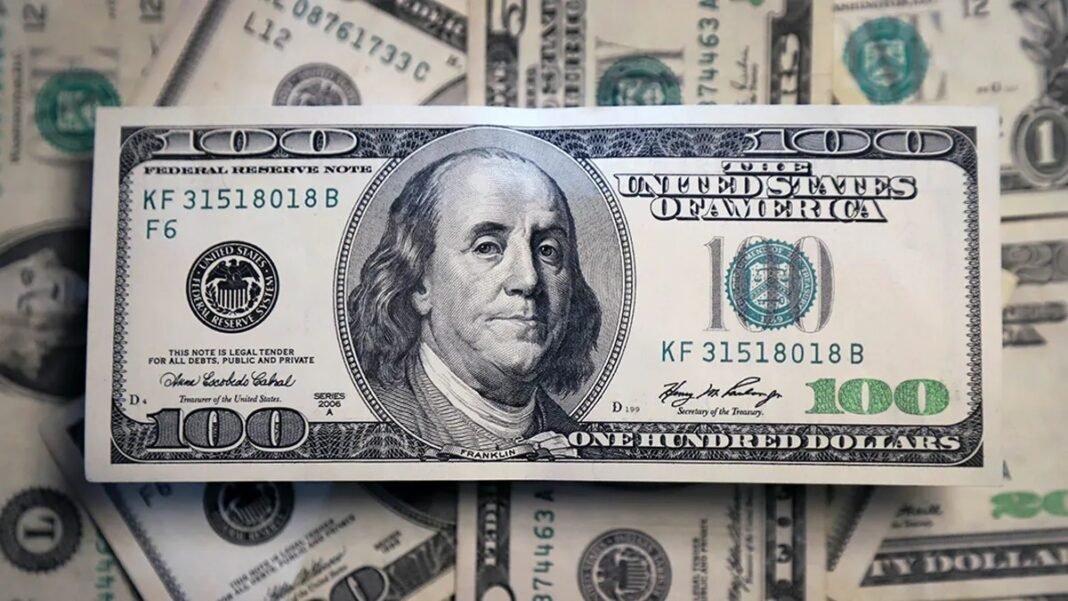 El dólar subió un centavo; este miércoles era vendido $64.58