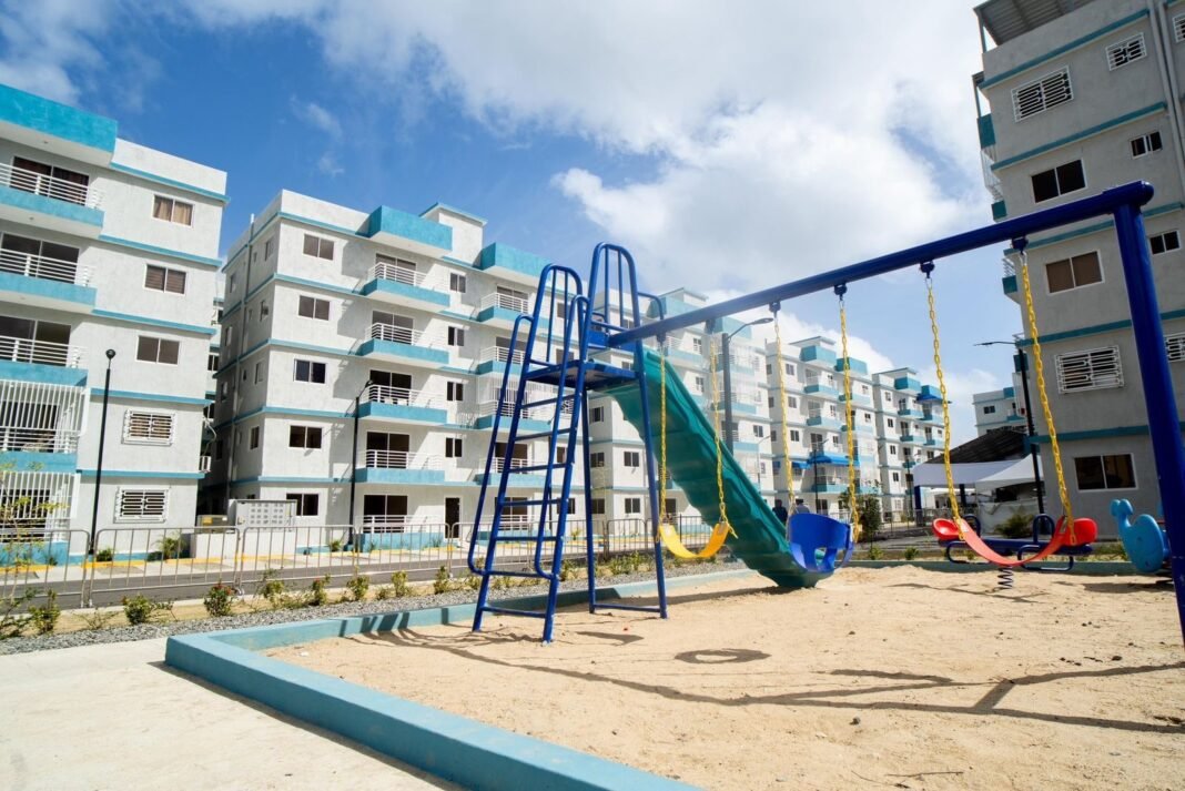 Gobierno de Abinader ha entregado 15 mil viviendas, duplica promedio anual con tres mil