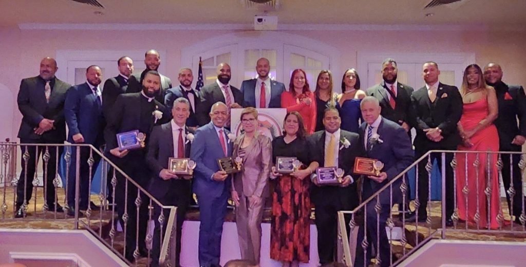 Héctor Lora: Orgullo Dominicano y honor máximo en la Gala Anual de Nueva Jersey.