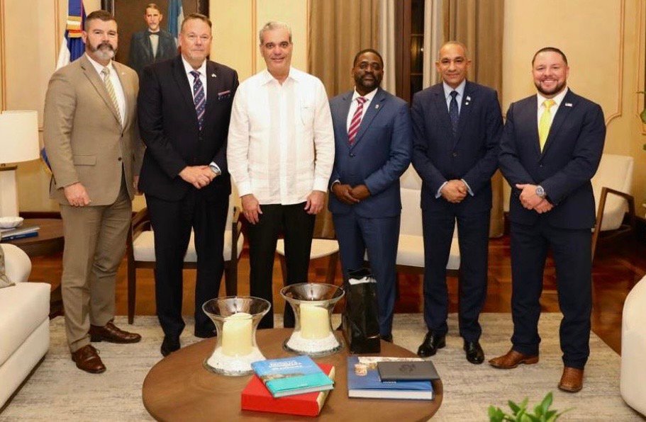 La RD y DEA enfrentarán «con determinación» carteles drogas