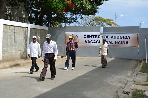 Muerte de bebé reaviva dudas sobre centro migratorio Haina