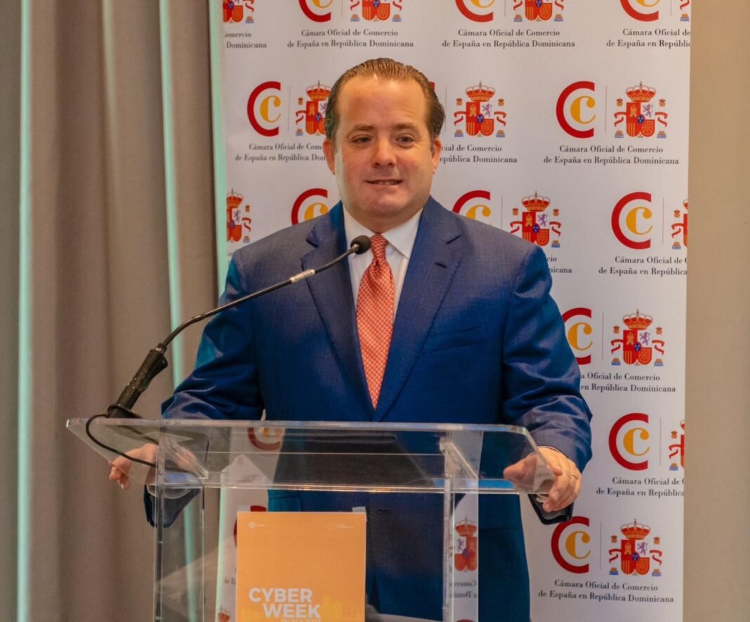 Paliza destaca aumentos salariales históricos, avances en transparencia y fortaleza de la relación España–RD