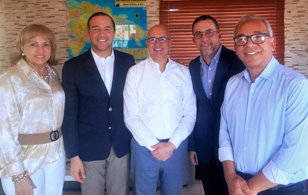 PLD elabora un protocolo para sus aspirantes a la presidencia