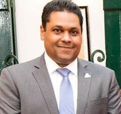 Presidente transitorio de Haití viaja a Qatar