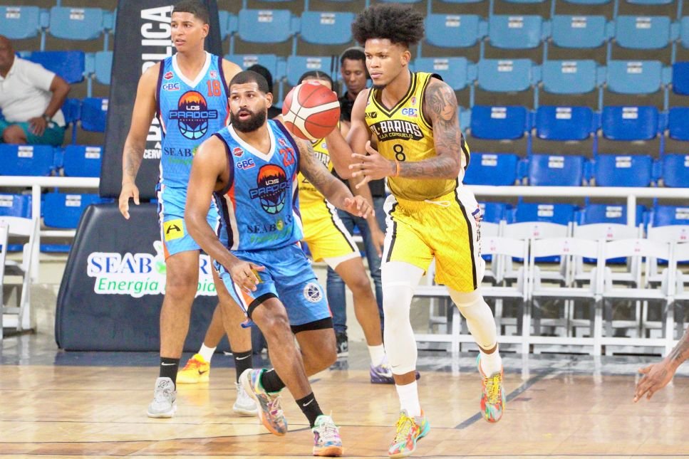 Rafael Barias golpea Lo Prados y avanza semifinal TBS Distrito