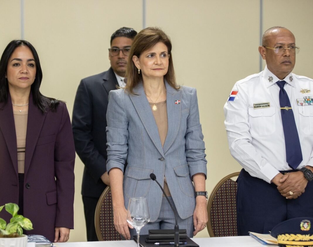 Raquel Peña encabeza en Santiago la reunión 114 del Plan de Seguridad Ciudadana