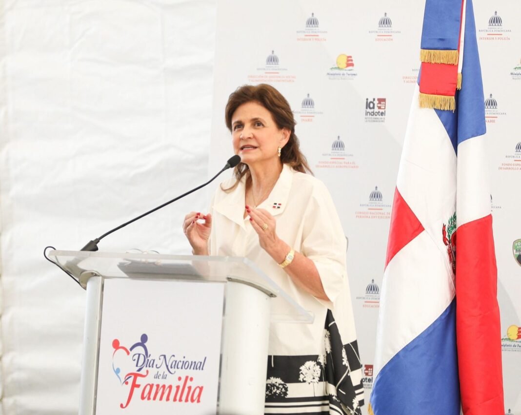 Raquel Peña moviliza más de 30 entidades gubernamentales para jornada de servicios gratuitos a la ciudadanía, junto al Gabinete de la Familia