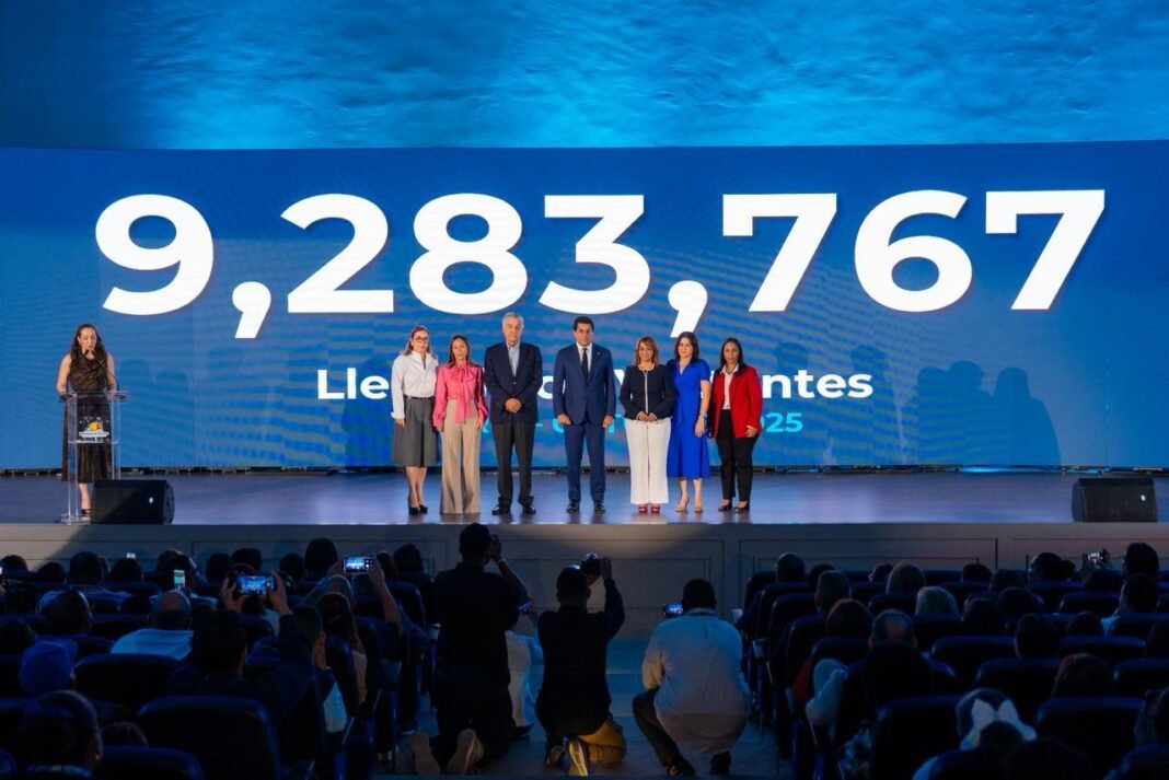 RD recibió más de 9 millones de visitantes entre enero-octubre