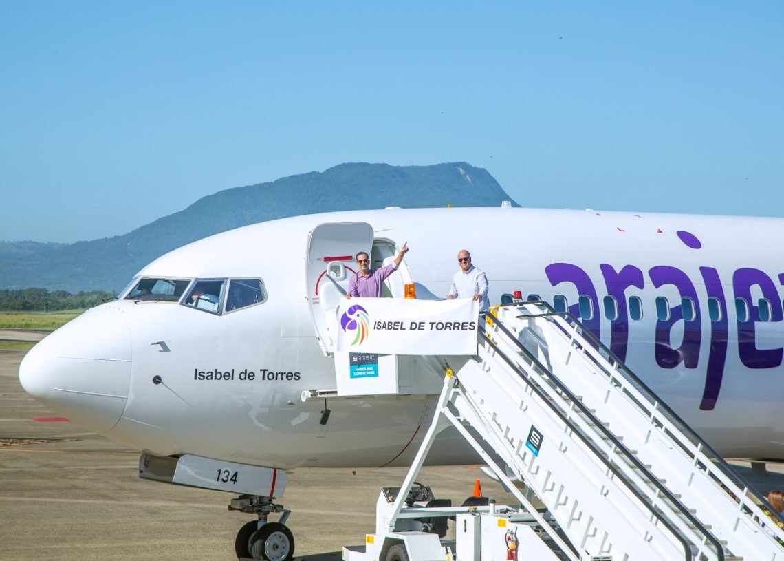 Arajet recibe su nueva aeronave “Isabel de Torres” en Puerto Plata