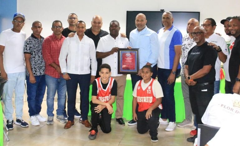 Bameso gana distinción “Club del Año” en gala de la Abadina