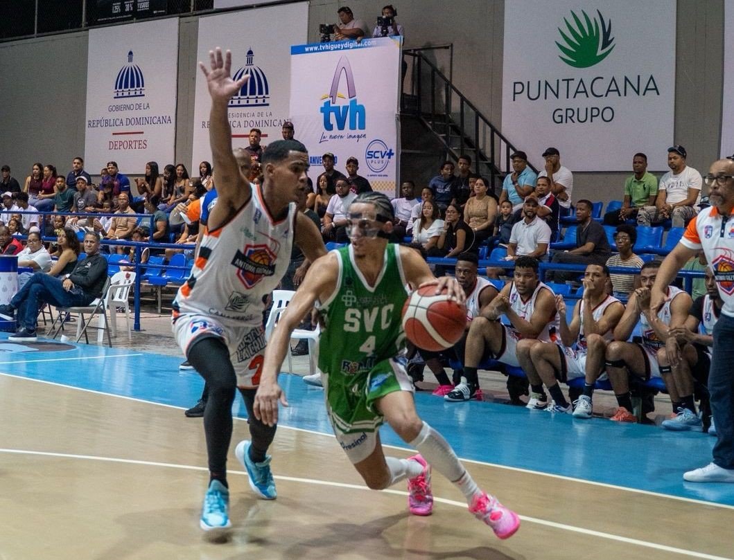 Club Savica se adueña primer lugar en el TBS Higüey 2025