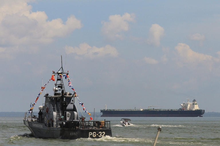 Comienza la ‘guerra del GPS’ de EE.UU. y Venezuela en el Caribe