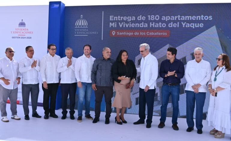 Con aportes fiduciarios de RD$6,000 millones presidente Abinader inaugura proyecto habitacional Hato del Yaque