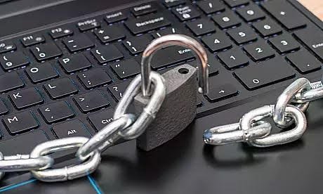 CUBA: Entidades denuncian más 180 violaciones libertad prensa