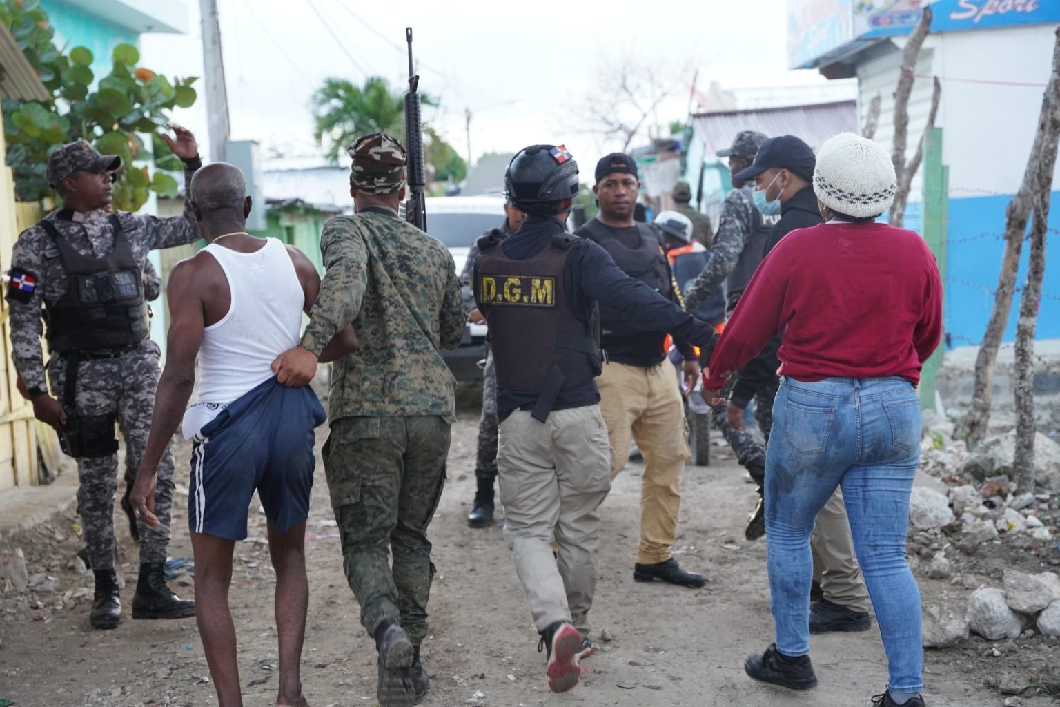 DGM reporta 923 detenidos y 1,061 deportados de ilegales