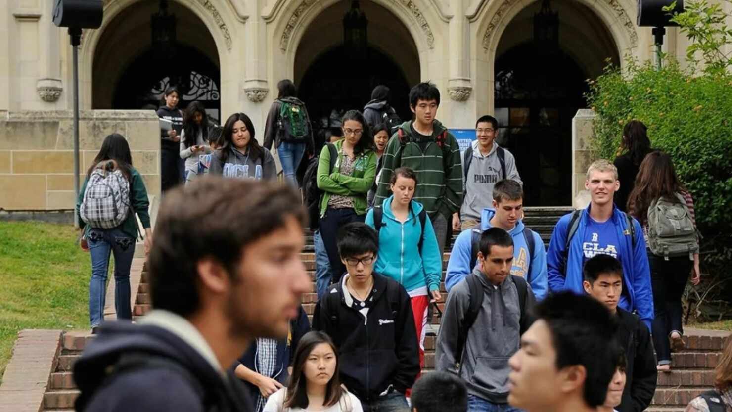 El sueño canadiense se convirtió en pesadilla para miles de estudiantes internacionales