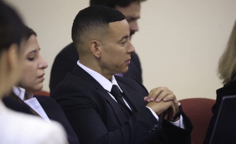 Exesposa demanda a Daddy Yankee para recuperar $50 MM