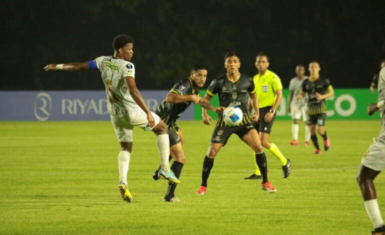 Fútbol RD ingresa a Convención de Entrenadores de Concacaf