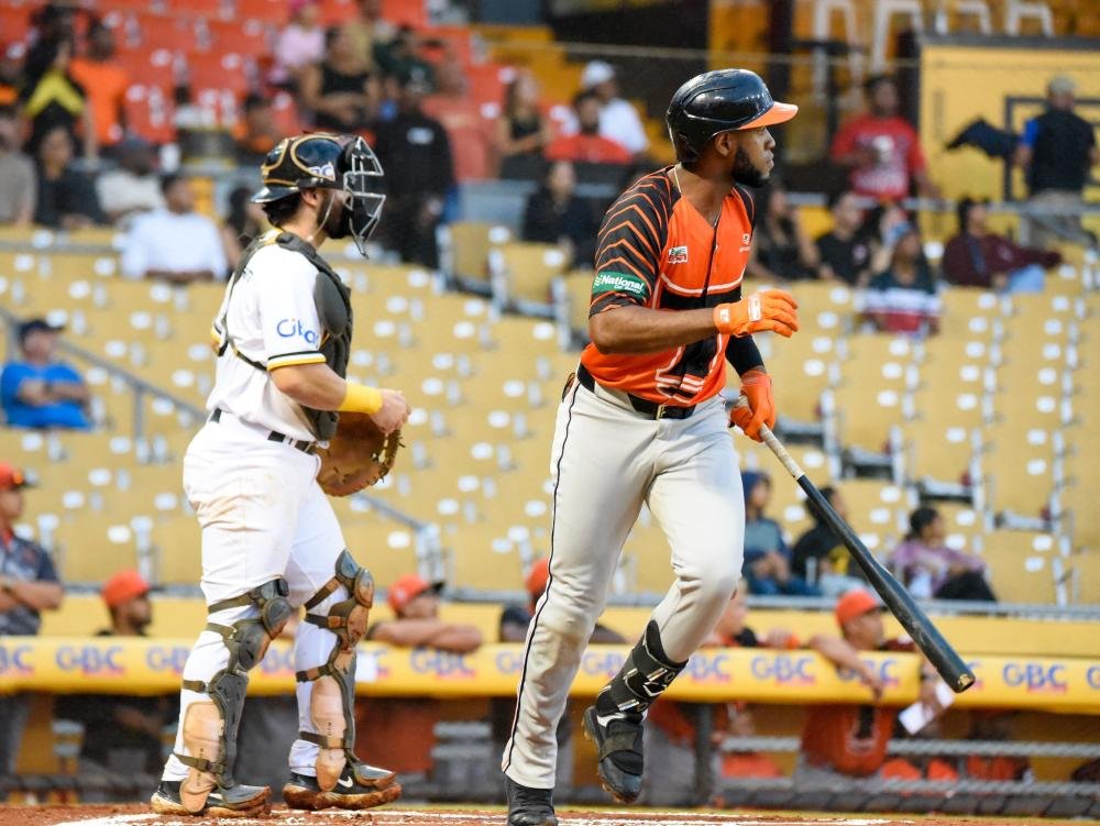Gigantes y Toros ganan en los últimos partidos serie regular