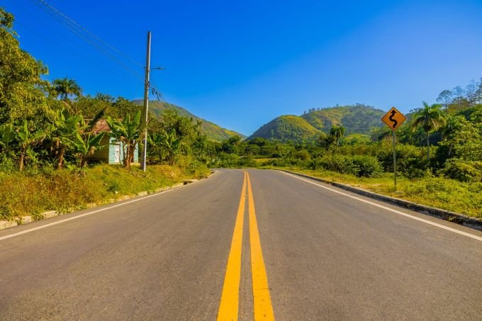 Inauguran carretera El Cercado-Juan Santiago-Hondo Valle