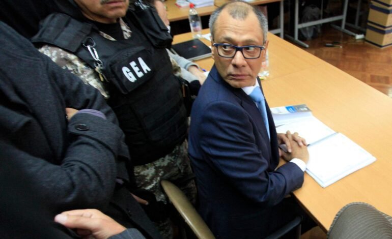 Justicia niega hábeas corpus a exvicepresidente de Ecuador