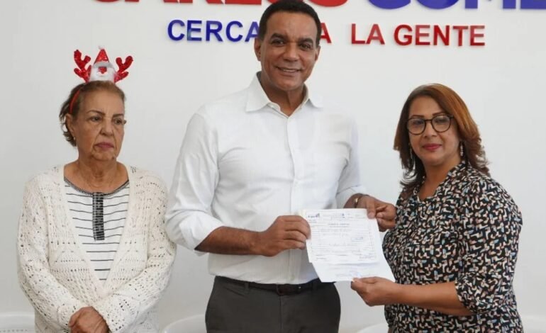 La Oficina senatorial hace aportes en la provincia Espaillat