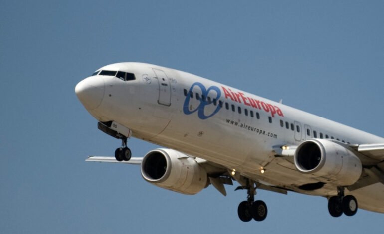 MADRID: Dominicanos con «el grito al cielo» por altos precios pasajes