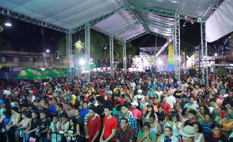 Mega Parranda Navideña llega este domingo al Malecón de SD