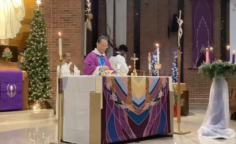 NY: Ofician misa en memoria dominicanos fallecidos lejos RD