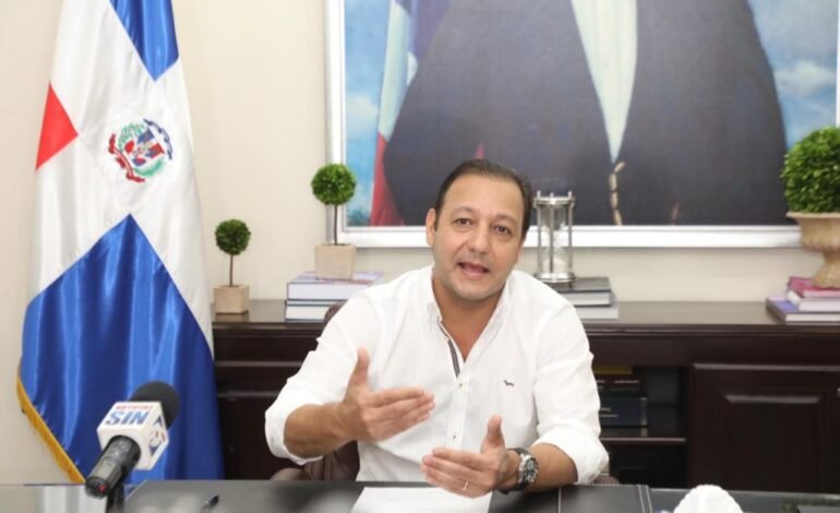 Pide intervención de Gobierno ante crisis agua afecta Santiago