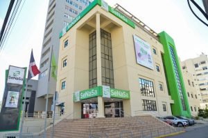 Presidente designa la comisión técnica del Consejo del SENASA