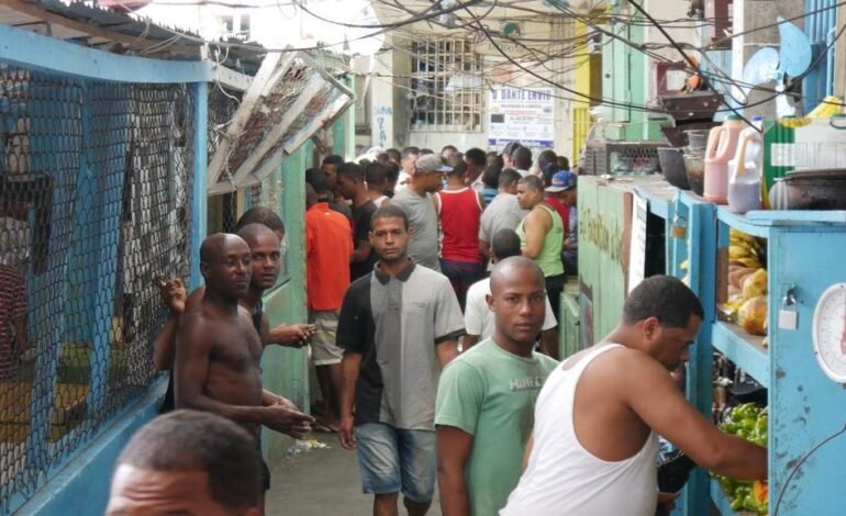 Reclusos trabajarán reparando infraestrusturas en barrios RD