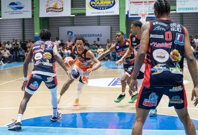 Savica y Antonio Guzmán ganan en semifinales del TBS Higüey