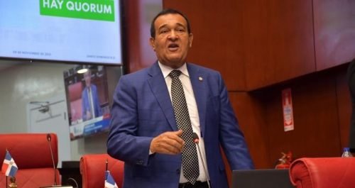 Senador pide se profundice en
investigación del caso SENASA