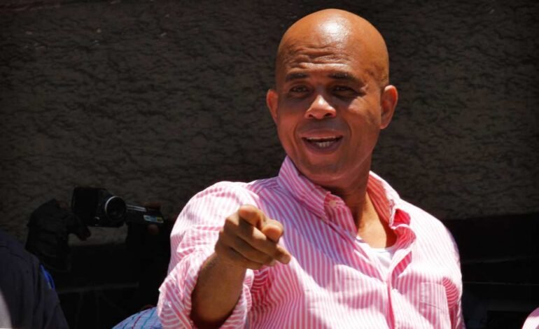 UE sanciona a Michel Martelly por vínculos bandas haitianas