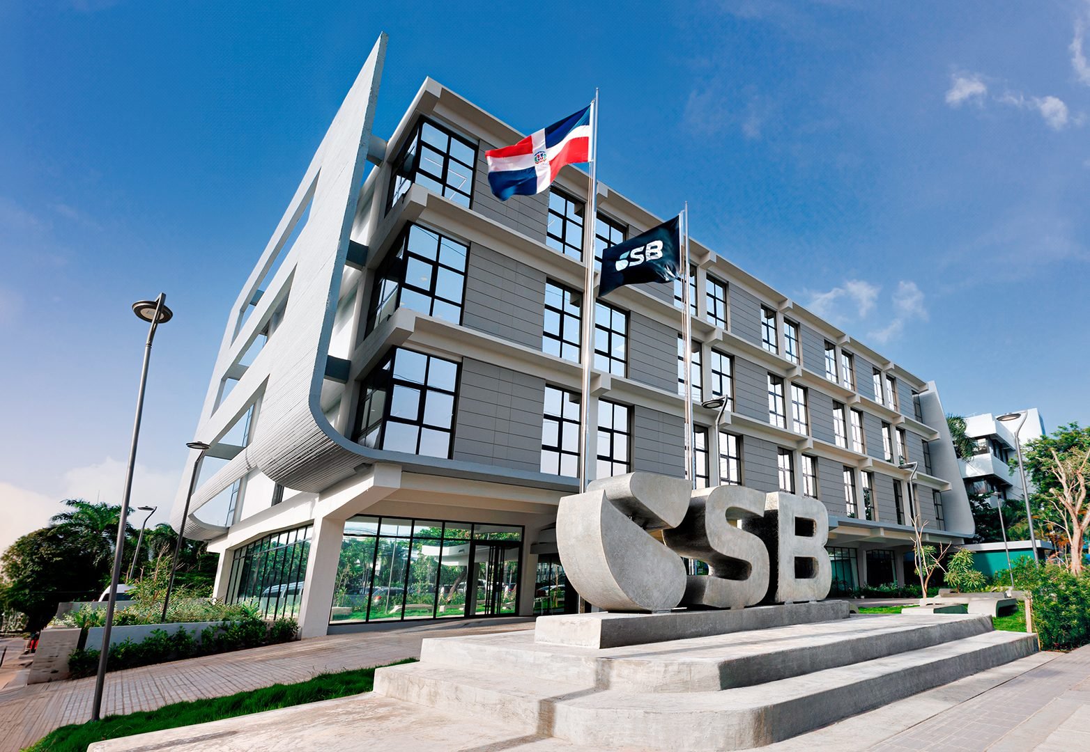 Activos banca crecieron 7.9% y alcanzaron RD$4.15 billones