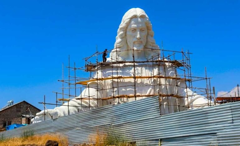 Armenia construye una imagen de Jesús más grande que el Cristo Redentor de Brasil