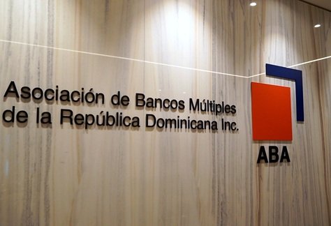 Banqueros prevén condiciones favorables para la economía