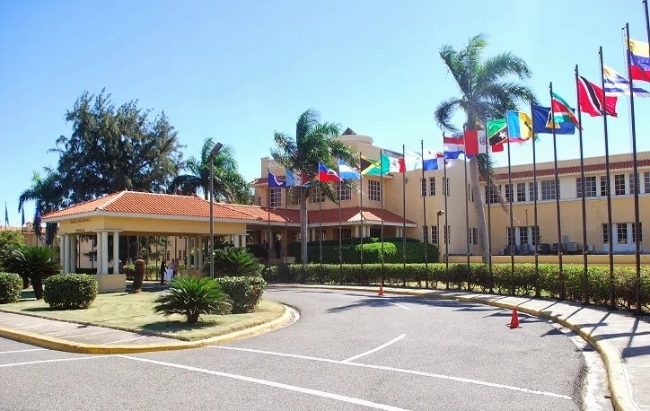 Cancillería Pide a dominicanos en Venezuela a extremar precauciones