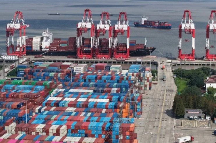 China alcanza superávit récord US$1,2 billones, pese aranceles EU