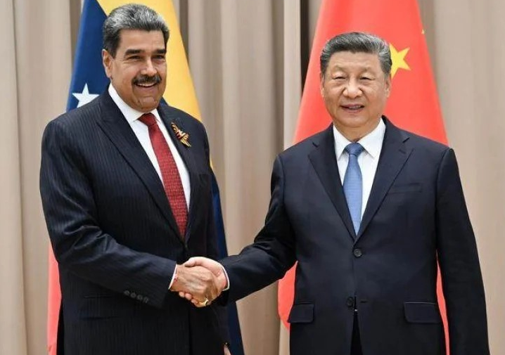 China pide a EU la liberación inmediata de Nicolás Maduro